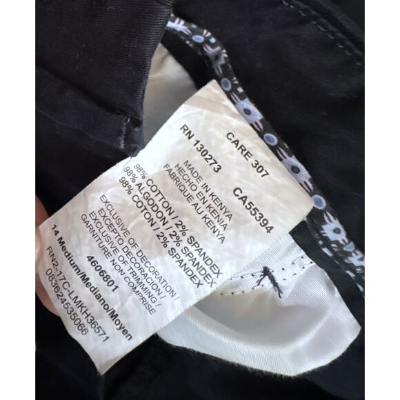 LEE Womens Size 14 M Black Mid Rise Fit Cropped Cotton Blend Pants 25" Inseam - Picture 6 of 6